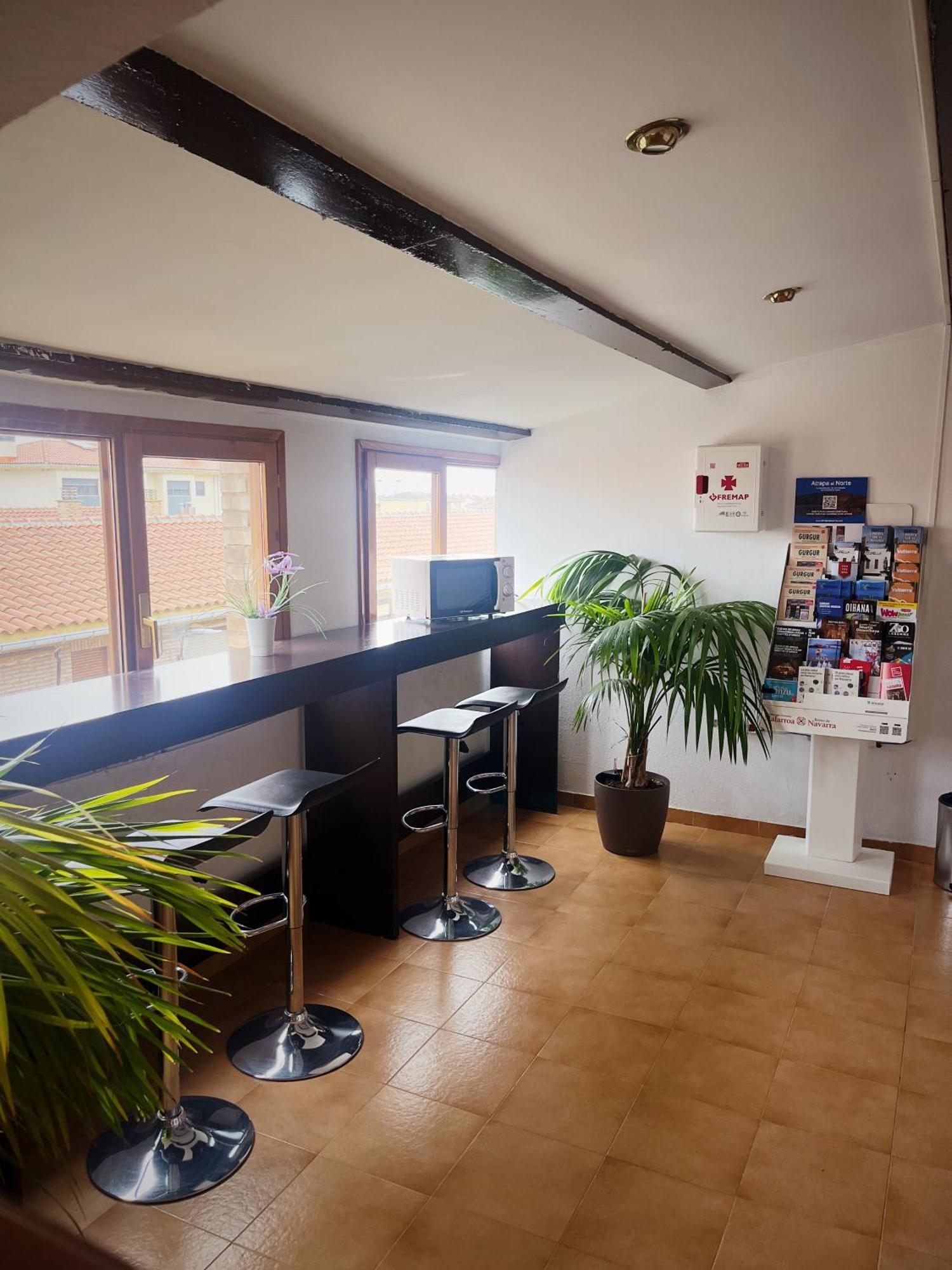 Hostal Legaz Funes Екстериор снимка
